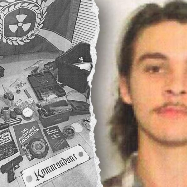 Florida man arrested by FBI for alleged extremist Signal chats, explosives