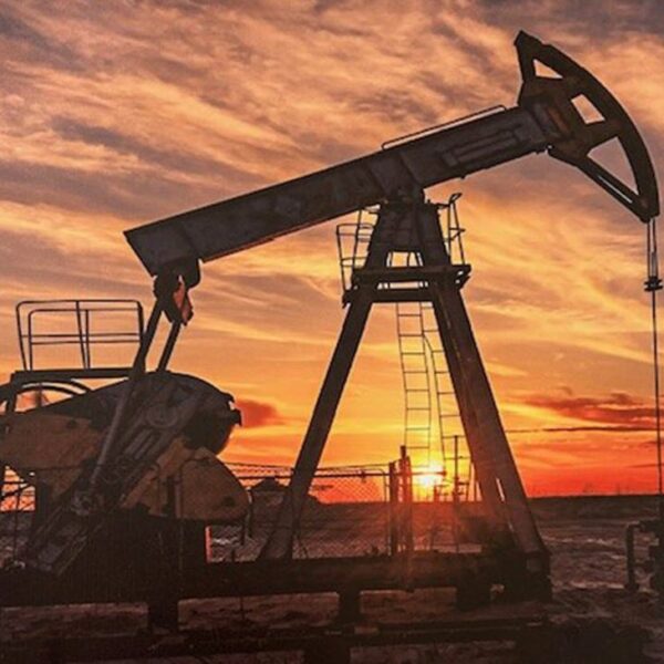 WTI crude oil extends beneficial properties to greater than $1. What’s driving…