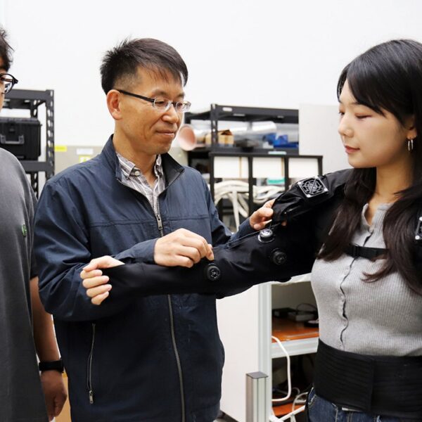 South Korea breakthrough turns cloth into wearable robotic muscle groups