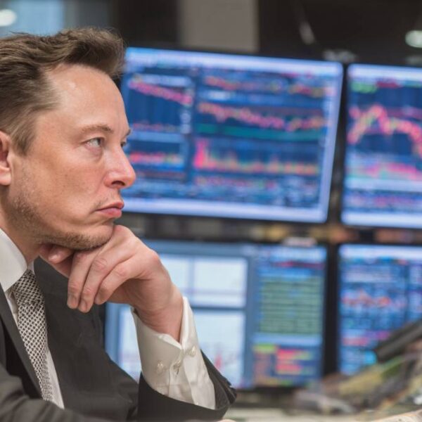 Dogecoin Traders “Sell the News” as Elon Musk’s AI Updates Send Tesla…