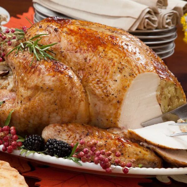 Carve like a professional with these 8 Thanksgiving carving knives