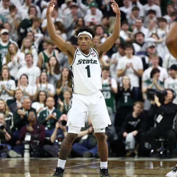 Michigan State Spartans Debut 2000-01 Throwback Basketball Uniforms – Sports activitiesLogos.Net News