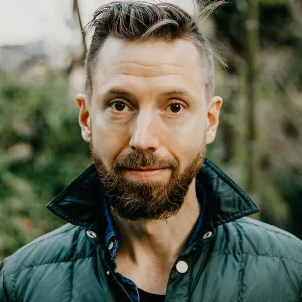 The ‘Mister Rogers’ of Corporate America exhibits Gen Z the right way…