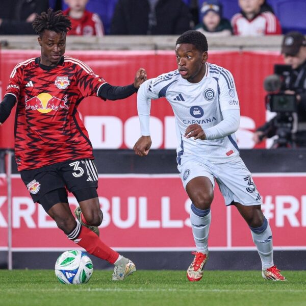 Sporting KC purchase D Justin Reynolds from Fire