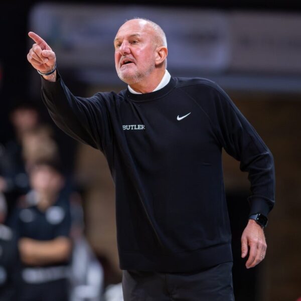 Finley Bizjack pours in 29 as Butler handles Eastern Michigan