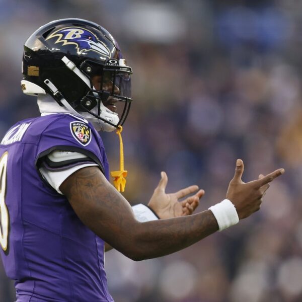 Ravens QB Lamar Jackson returns to follow