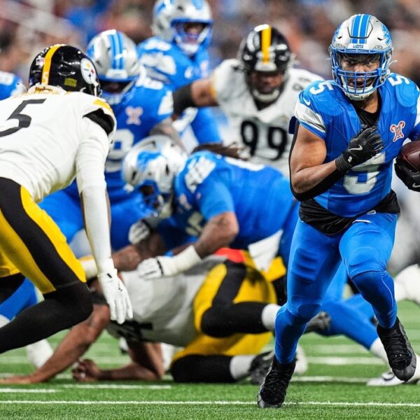 Report: Lions RB David Montgomery (sickness) to play vs. Vikings
