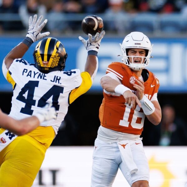 Arch Manning (4 TDs), No. 13 Texas slam door on No. 18&hellip;