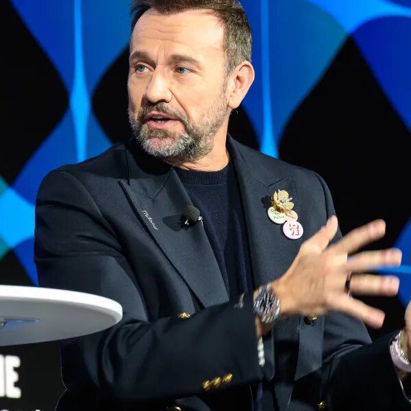 The tech world ought to abandon minimalist design in favor of extra…