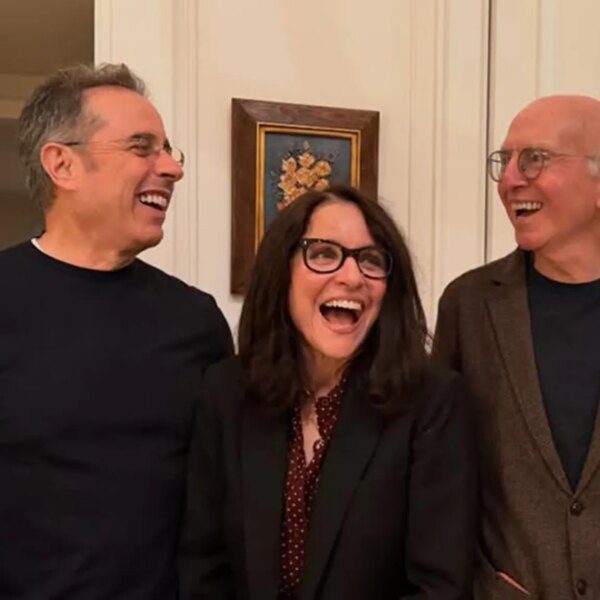 Jerry Seinfeld, Julia Louis-Dreyfus & Larry David Reunite for Christmas