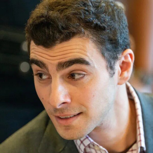 Luigi Mangione watches footage of cops approaching him at Altoona McDonald’s as…