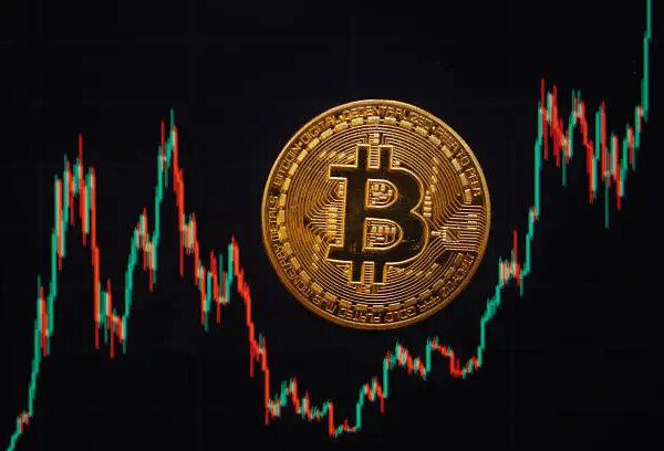 Why Bitcoin Is The Only Major Asset Underperforming Despite Strong Fundamentals