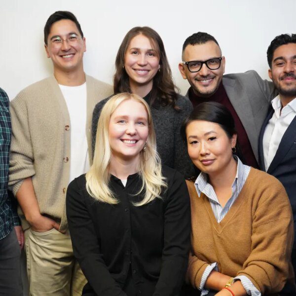 Cashew Research goes after the $90B market analysis business with AI