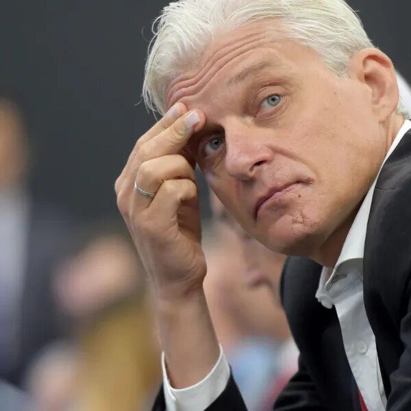 Former Russian tycoon says Instagram put up price him $9 billion: His&hellip;