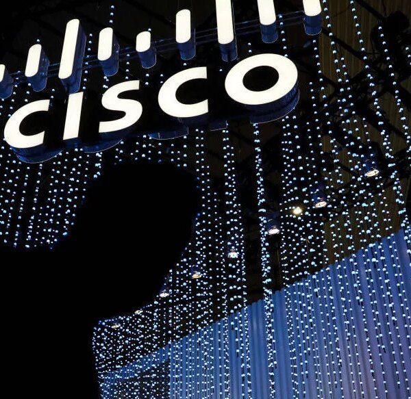 Cisco says Chinese hackers are exploiting its prospects with a brand new…