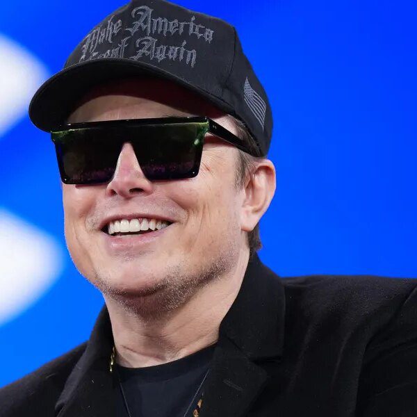 Down Arrow Button Icon