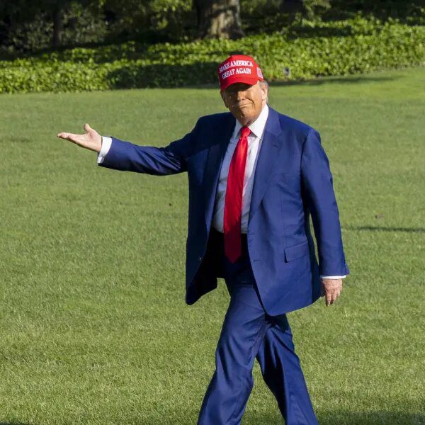 Trump group triples bonus to $3,000 for migrants who self-deport