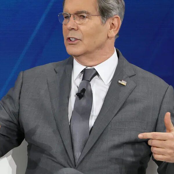 Scott Bessent labels Giving Pledge a failure, says it occurred when billionaires…