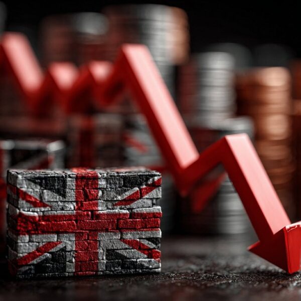 UK BRC store value index +0.6% y/y vs 1.0% prior