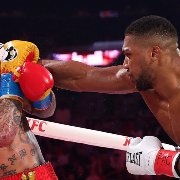 Jake Paul Knocked Out By Anthony Joshua