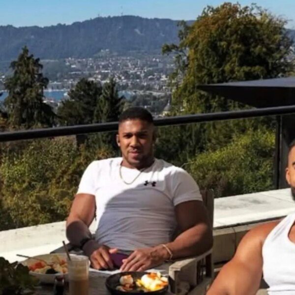 Anthony Joshua’s Trainer Friends Dead In Car Accident, Nigerian President Announces