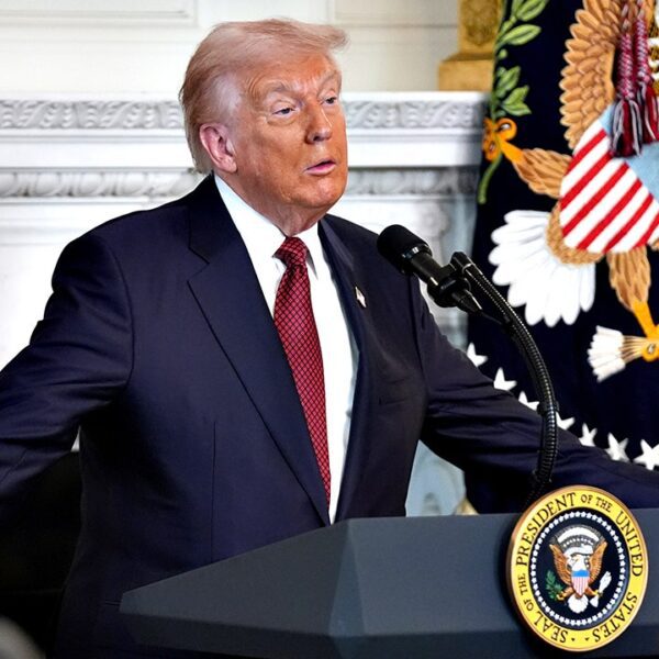 How Trump could make his immigration pause survive courts and ship actual…