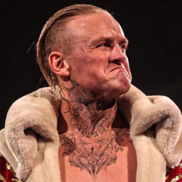 Ilja Dragunov bleeding profusely throughout latest title protection on SmackDown