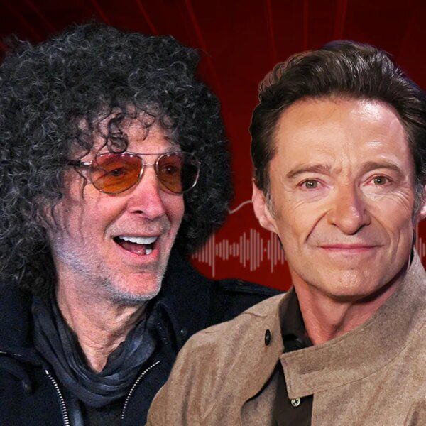 Howard Stern Tells Hugh Jackman He’d Give Him a Handjob