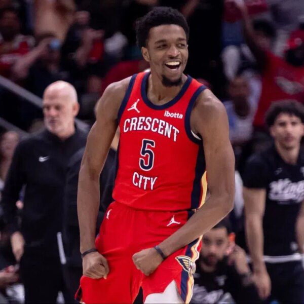 Blockbuster 3-Team Proposal For Lakers to Land Herb Jones and 4 Others…