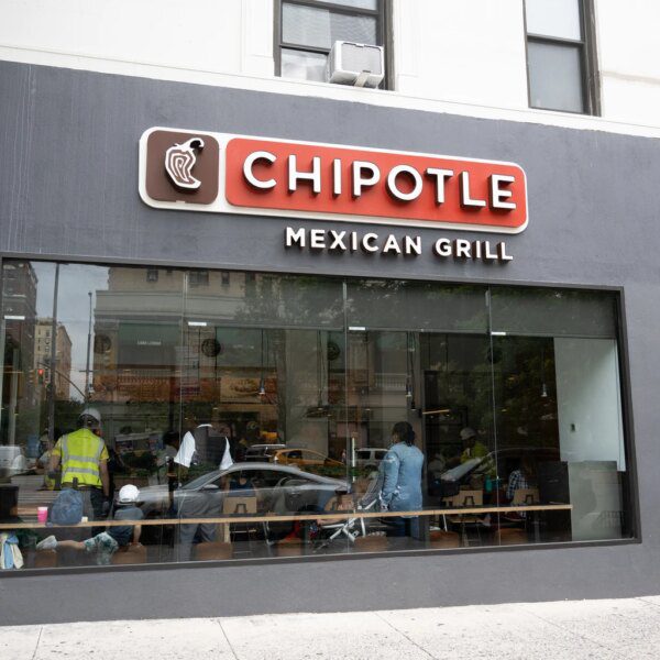 Chipotle Stock: Market Overreaction Creates A Rare Buying Opportunity (NYSE:CMG)