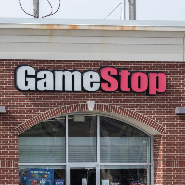 Spread To Swap Gamestop Warrants To Options (NYSE:GME)