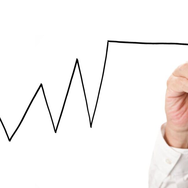 BCAT: Low-Risk Portfolio, Hold Until Bigger Discount