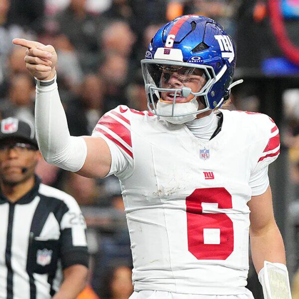 Giants’ Jaxson Dart scores twice to assist snap nine-game dropping streak