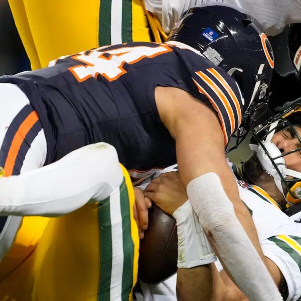 Green Bay Packers lose to Bears in additional time after Jordan Love&hellip;