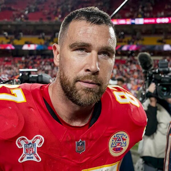 Travis Kelce’s teammate makes emotional plea