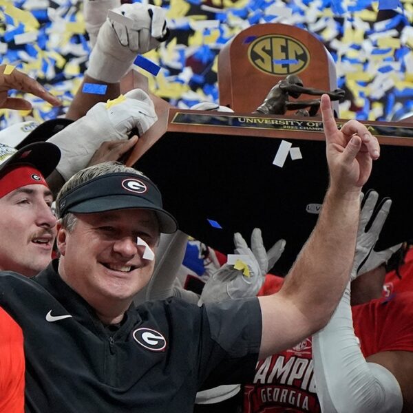 Georgia ends Alabama’s SEC title run, eyes playoff bye week