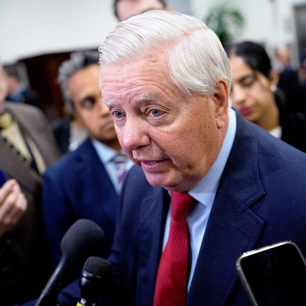 Graham leads bipartisan effort to vote to rein in Big Tech authorized…