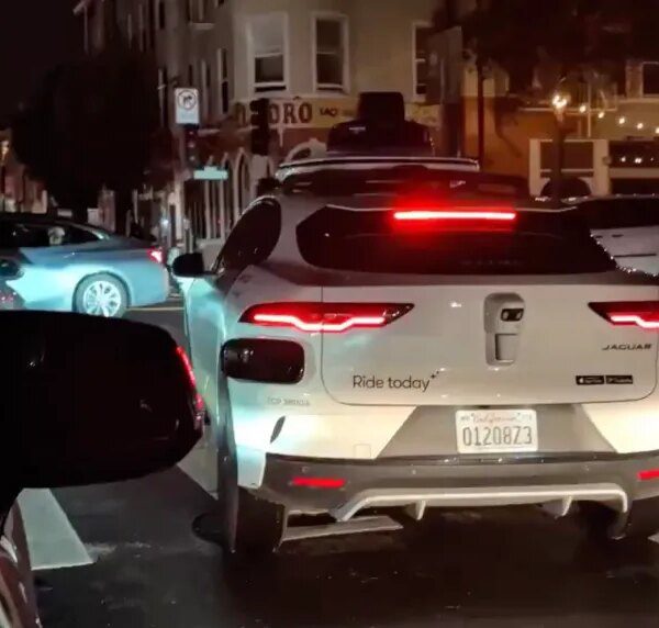 Waymo suspends service in San Francisco as robotaxis stall throughout blackout