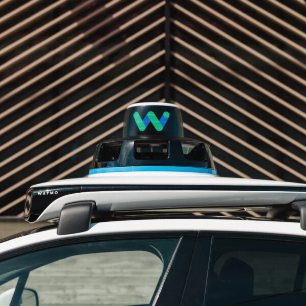 Waymo begins autonomous testing in Philadelphia
