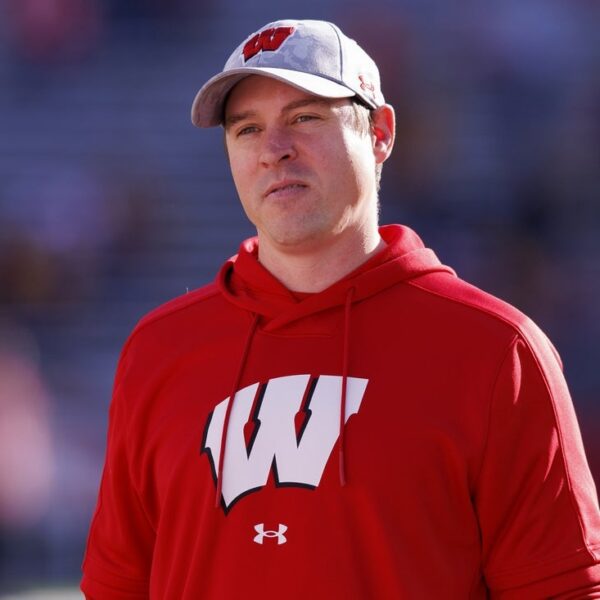 Reports: Bills hiring Broncos’ Jim Leonhard as DC