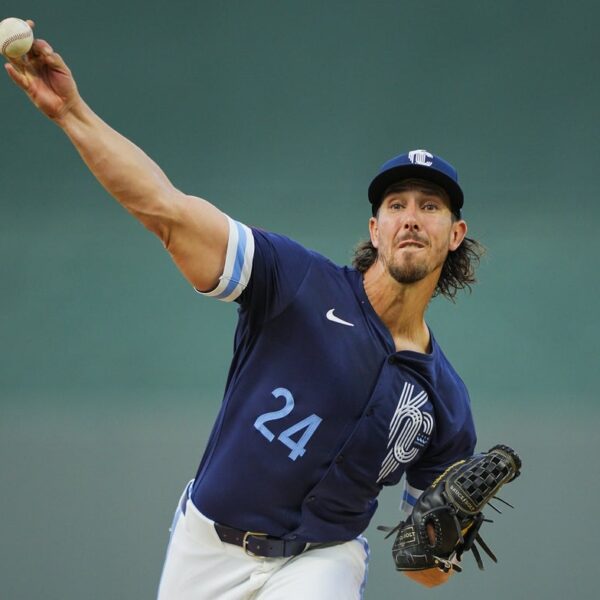Rockies signal veteran RHP Michael Lorenzen
