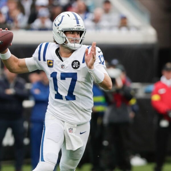 Colts GM all in on bringing again QB Daniel Jones