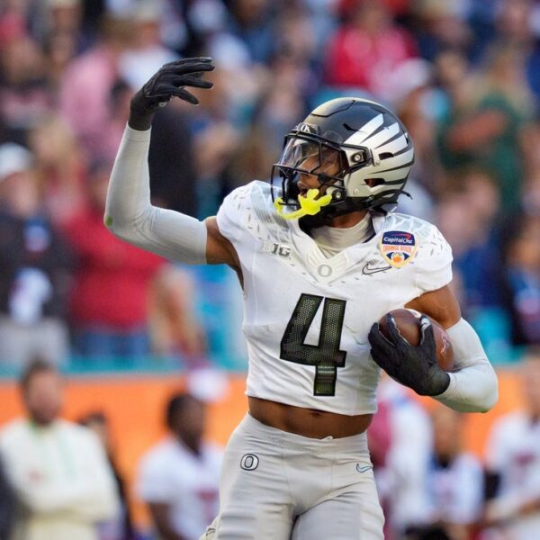 No. 5 Oregon protection stifles No. 4 Texas Tech in Orange Bowl&hellip;