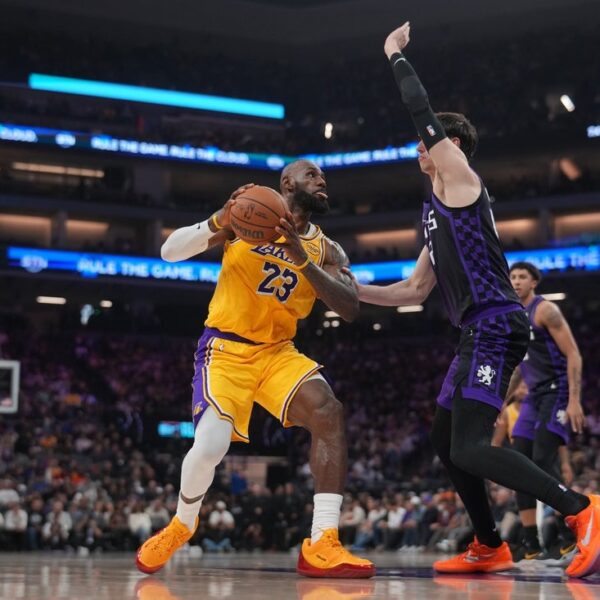 DeMar DeRozan places up 32 as Kings lengthen Lakers’ hunch