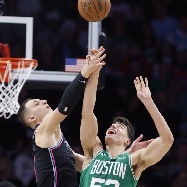 Anfernee Simons carries the load as Celtics comeback to beat Heat