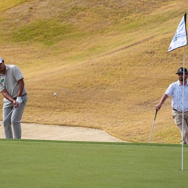 Si Woo Kim tops crowded American Express leaderboard after 54 holes