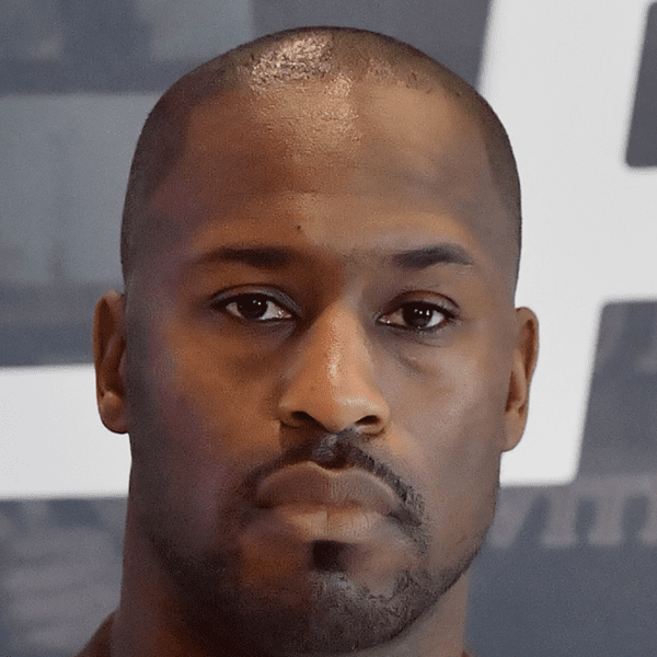 Vernon Davis Breaks Silence on Abuse Allegations