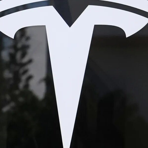 Elon Musk promised a ‘main rebound’ for Tesla in 2025. Instead it&hellip;