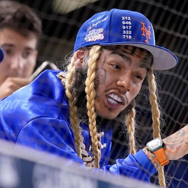 Nicolas Maduro and Luigi Mangione joined at Brooklyn lock-up by Tekashi 6ix9ine