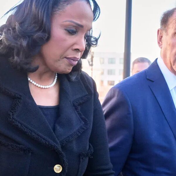 Brett Kavanaugh says letting Trump fireplace Lisa Cook ‘would weaken, if not&hellip;